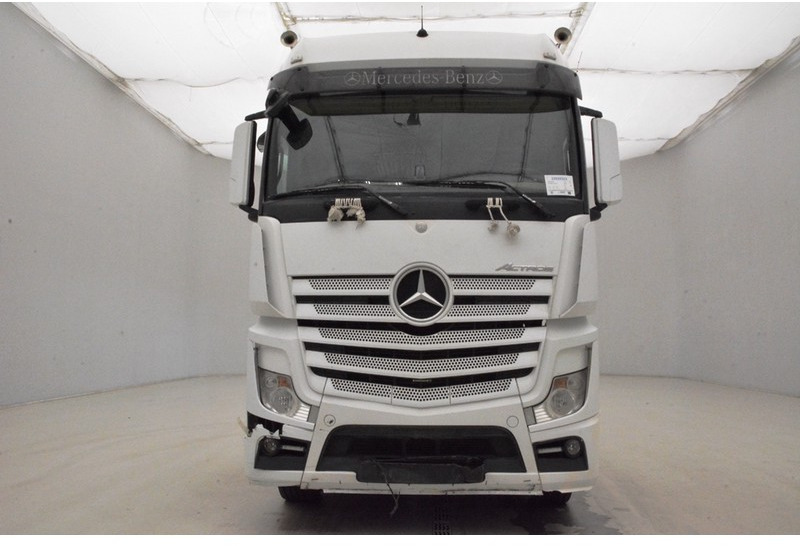 Mercedes-Benz Actros 2645 - 6x4 "NON-EU"* - Tractor unit: picture 2 Mercedes-Benz Actros 2645 - 6x4 "NON-EU"* - Tractor unit: picture 2