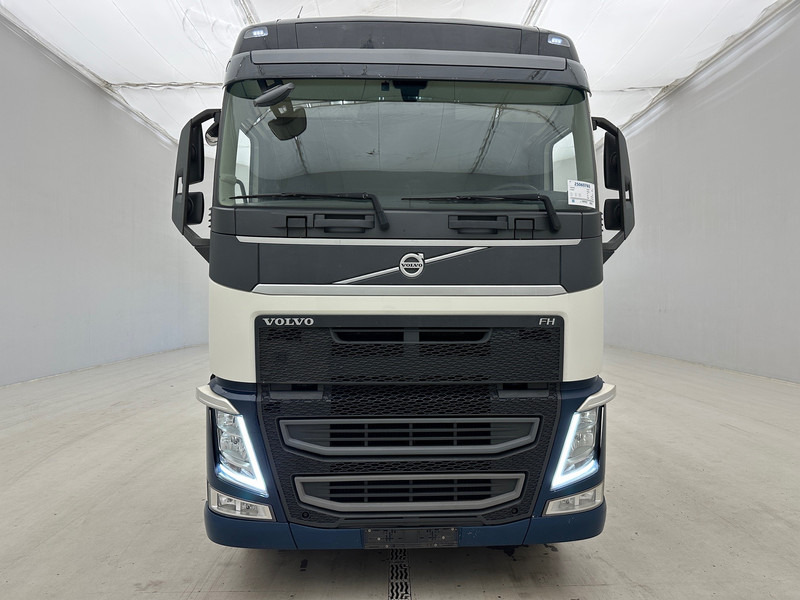 Volvo FH 420 Globetrotter - ADR - Tractor unit: picture 2 Volvo FH 420 Globetrotter - ADR - Tractor unit: picture 2