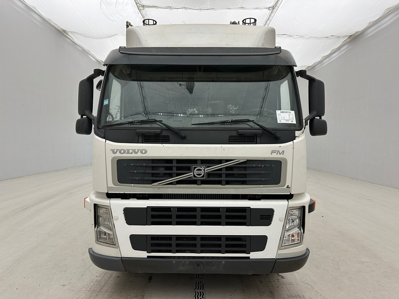 Volvo FM 330* - Garbage truck: picture 2 Volvo FM 330* - Garbage truck: picture 2