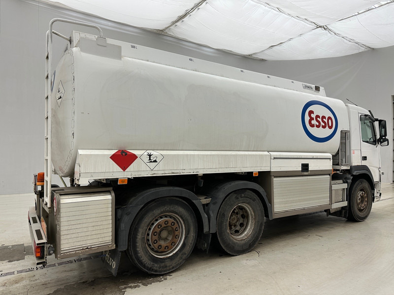 Volvo FM 380 - 6x2 - Tank truck: picture 4 Volvo FM 380 - 6x2 - Tank truck: picture 4