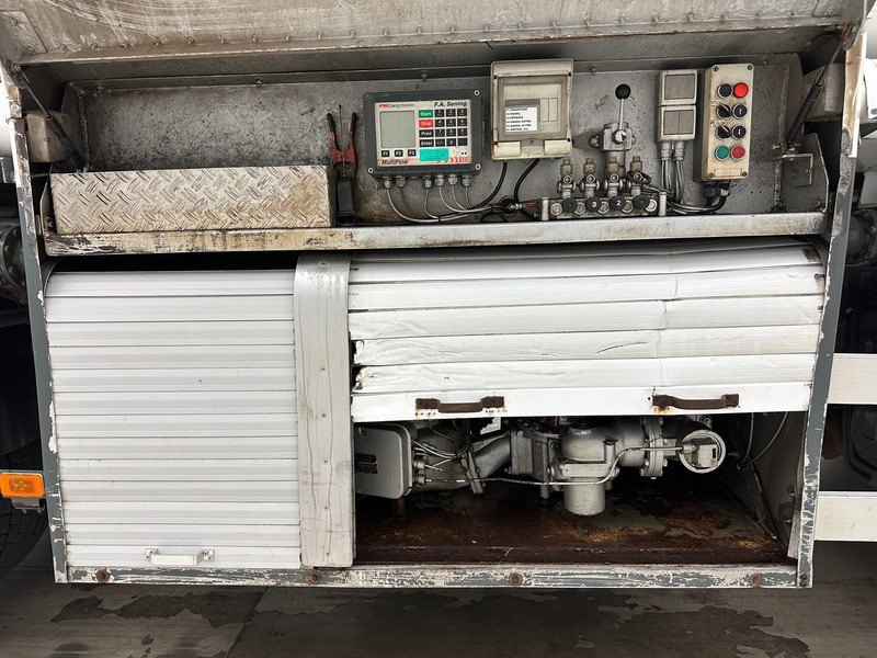 Tank truck Volvo FM400: picture 8