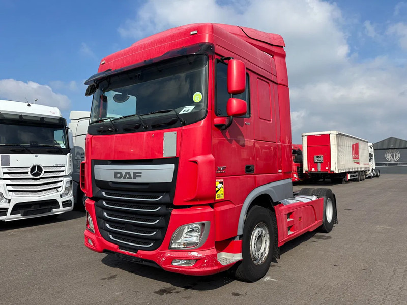 DAF XF 510 Spacecab Retarder Euro 6 - Tractor unit: picture 1 DAF XF 510 Spacecab Retarder Euro 6 - Tractor unit: picture 1