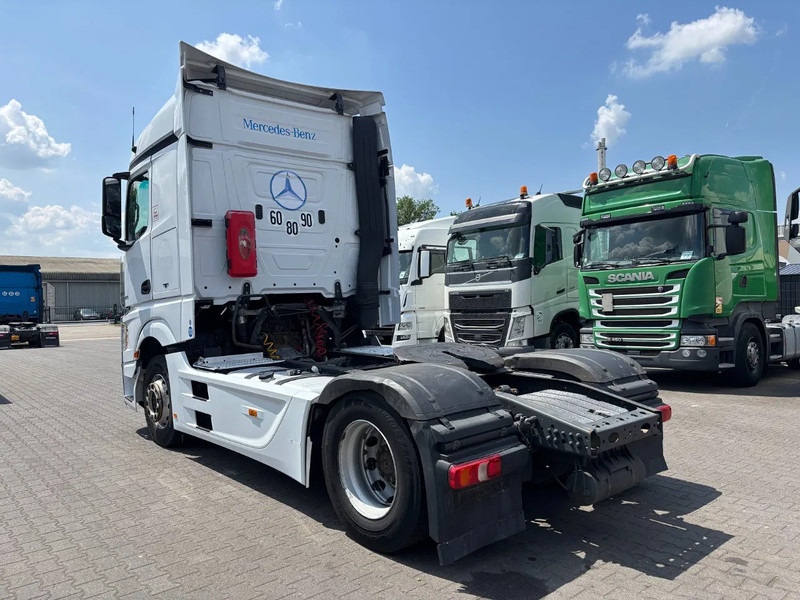 Mercedes-Benz Actros 1845 Retarder Euro 6 - Tractor unit: picture 3 Mercedes-Benz Actros 1845 Retarder Euro 6 - Tractor unit: picture 3