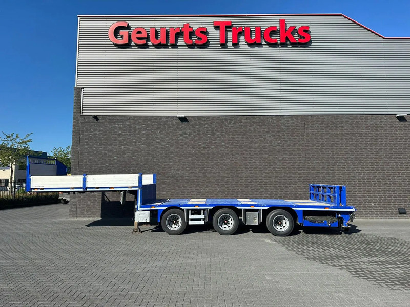 Emtech NNR48 3 ASSER HYDRAULISCHE GESTUURDE KORTE UITSCHUIFBARE SEMI-DIEPLADER / TIEFLADER / LOWLOADER - Low loader semi-trailer: picture 1 Emtech NNR48 3 ASSER HYDRAULISCHE GESTUURDE KORTE UITSCHUIFBARE SEMI-DIEPLADER / TIEFLADER / LOWLOADER - Low loader semi-trailer: picture 1