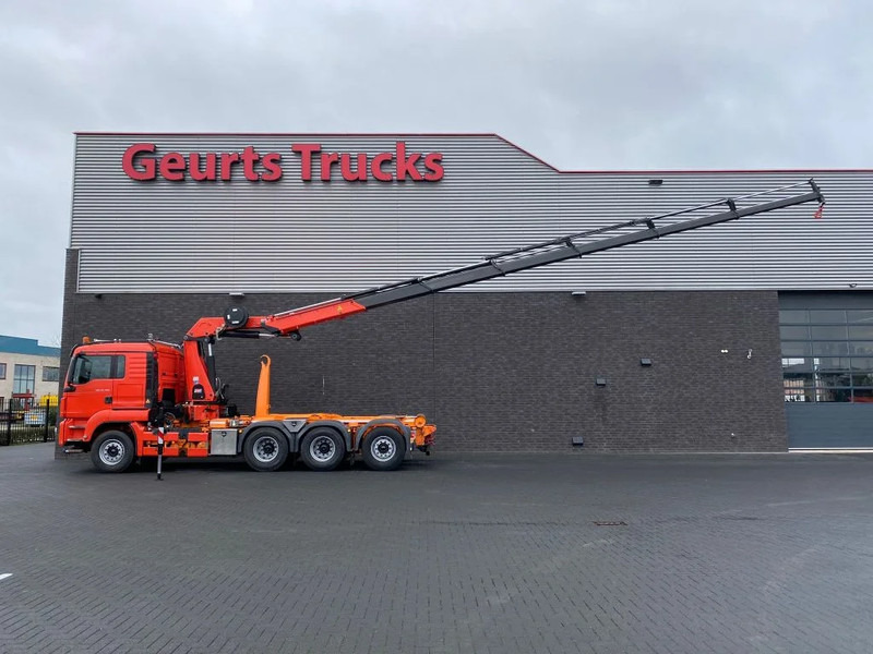 MAN TGS 35.480 8X4 TRIDEM + 20 TON HAAKARM + HMF 3220-K6 KRAAN/KRAN/CRANE/GRUA - Hook lift truck, Crane truck: picture 2 MAN TGS 35.480 8X4 TRIDEM + 20 TON HAAKARM + HMF 3220-K6 KRAAN/KRAN/CRANE/GRUA - Hook lift truck, Crane truck: picture 2