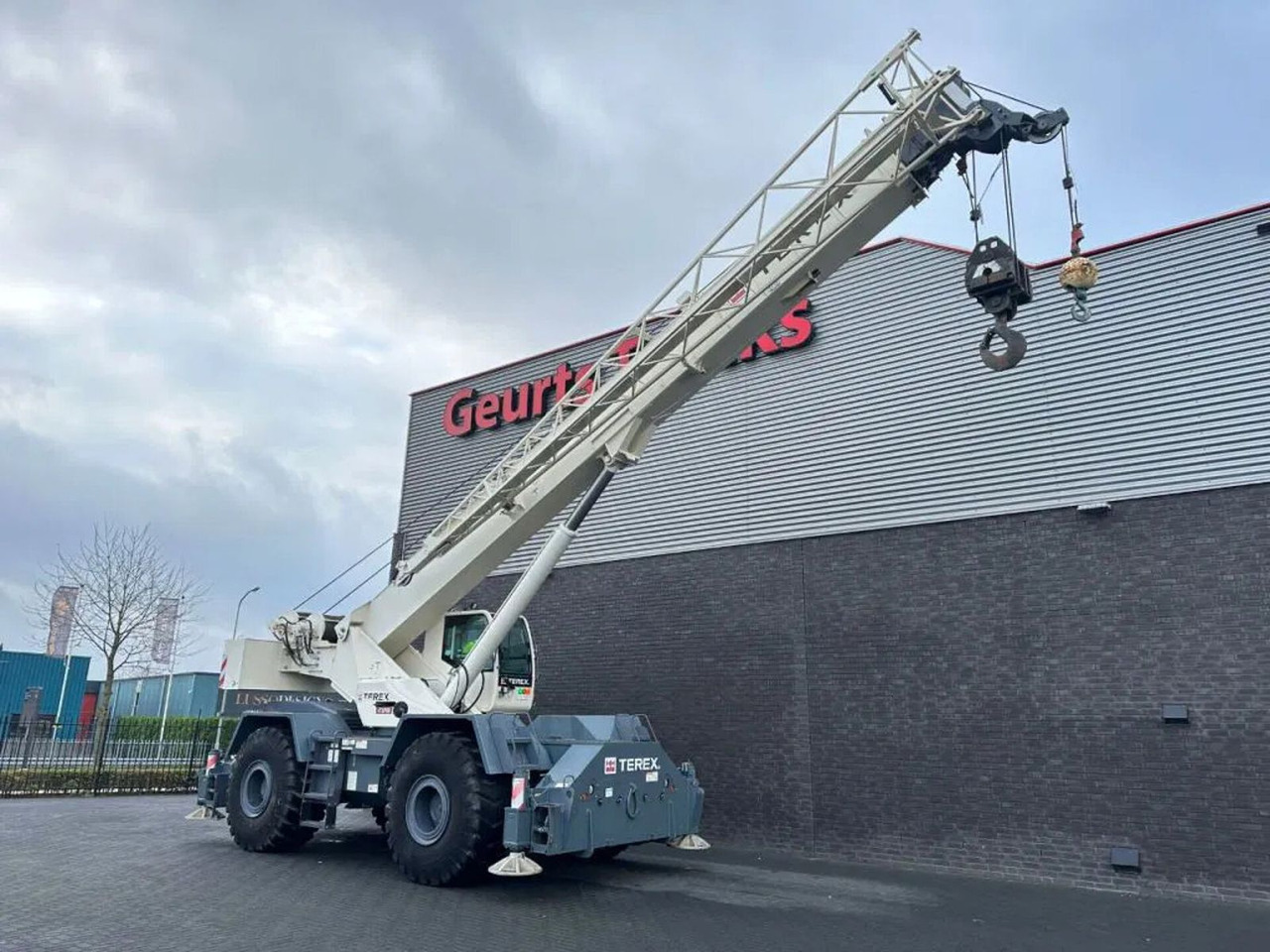 Terex RT780 ROUGH TERRAIN CRANE + JIB - Tower crane: picture 5 Terex RT780 ROUGH TERRAIN CRANE + JIB - Tower crane: picture 5