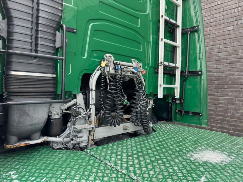 Tractor unit Volvo FH 500 6X4 TREKKER/TRACTOR/SZM EURO 6 HYDRAULIC: picture 12