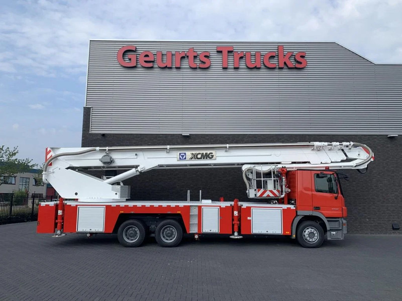 Mercedes-Benz Actros 3332 6X4 XCMG DG53C FIRE FIGTHING PLATFORM 53 METER - Truck: picture 4 Mercedes-Benz Actros 3332 6X4 XCMG DG53C FIRE FIGTHING PLATFORM 53 METER - Truck: picture 4