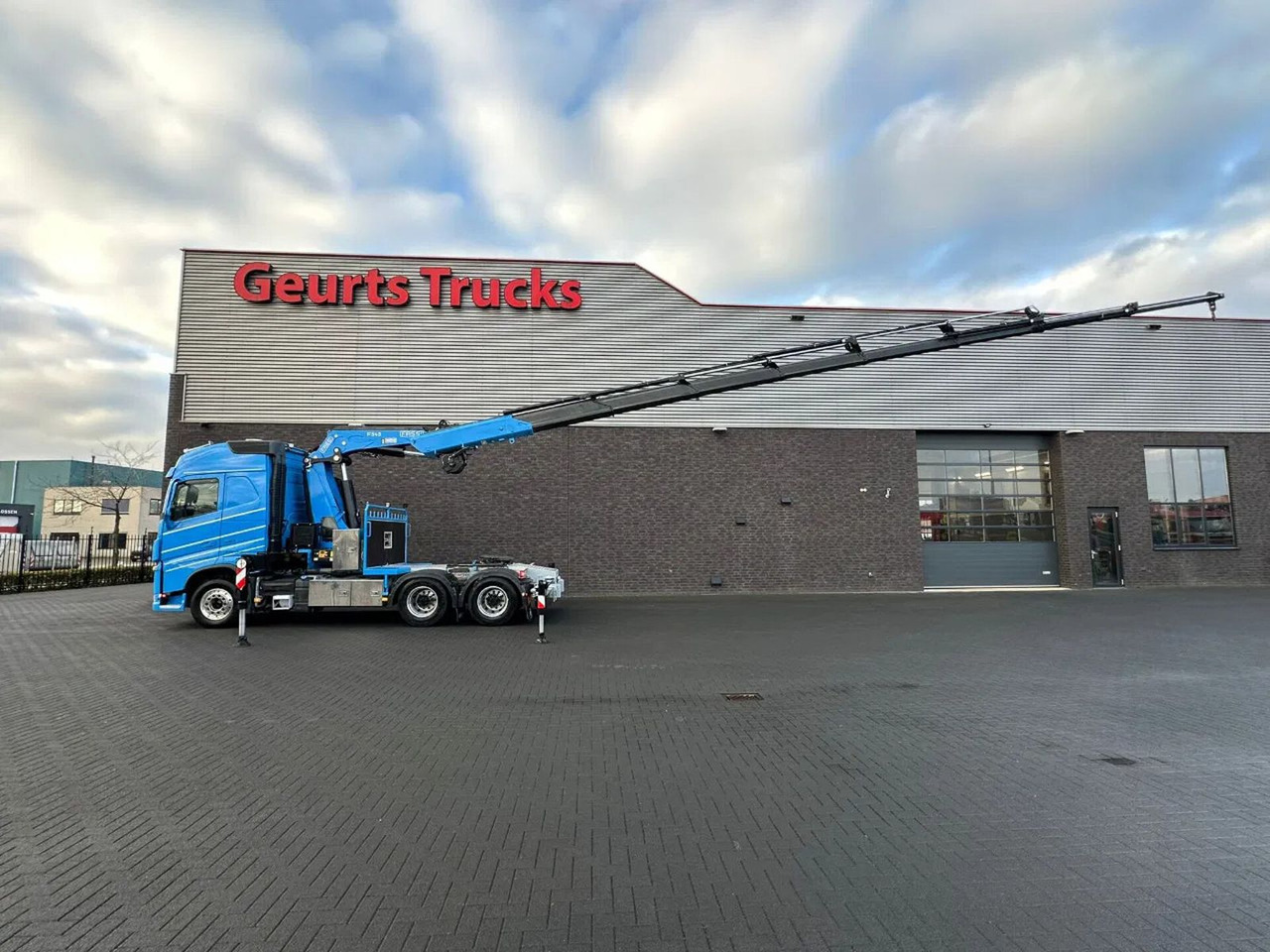 Volvo FH 540 6X4 + FASSI F545RA.2.28 KRAAN/KRAN/CRANE/ - Crane truck: picture 4 Volvo FH 540 6X4 + FASSI F545RA.2.28 KRAAN/KRAN/CRANE/ - Crane truck: picture 4