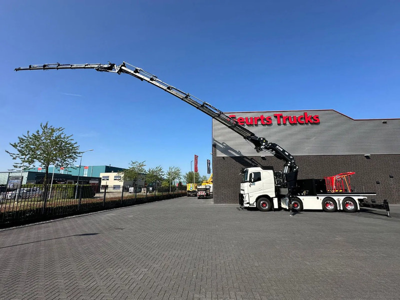 Volvo FH 540 8X4F R TREKKER / BAKWAGEN MET EFFER 1405/8S JIB 6S HD KRAAN / KRAN / CRANE/ GRUA - Crane truck: picture 4 Volvo FH 540 8X4F R TREKKER / BAKWAGEN MET EFFER 1405/8S JIB 6S HD KRAAN / KRAN / CRANE/ GRUA - Crane truck: picture 4
