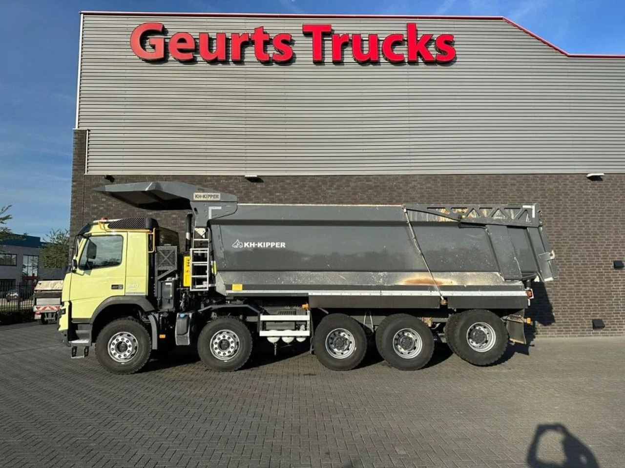 Volvo FMX 540 10X4 10X4 HEAVY DUTY MINING KH KIPPER/TI - Tipper: picture 1 Volvo FMX 540 10X4 10X4 HEAVY DUTY MINING KH KIPPER/TI - Tipper: picture 1