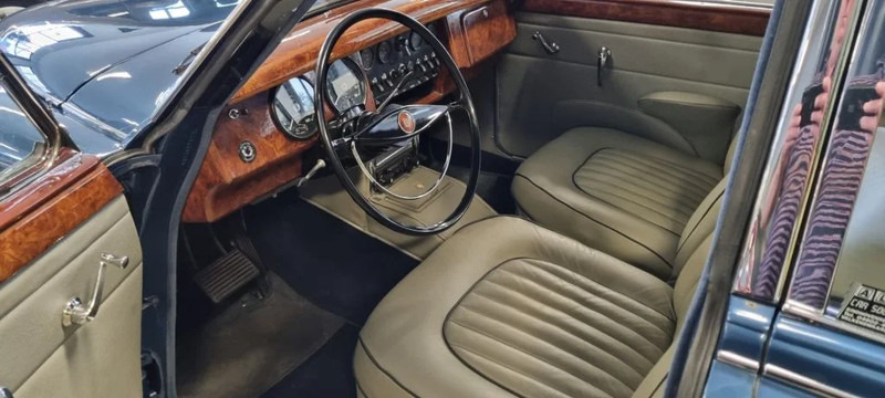 Jaguar MK11-3.8 Automatic MK 11 leasing Jaguar MK11-3.8 Automatic MK 11: picture 6
