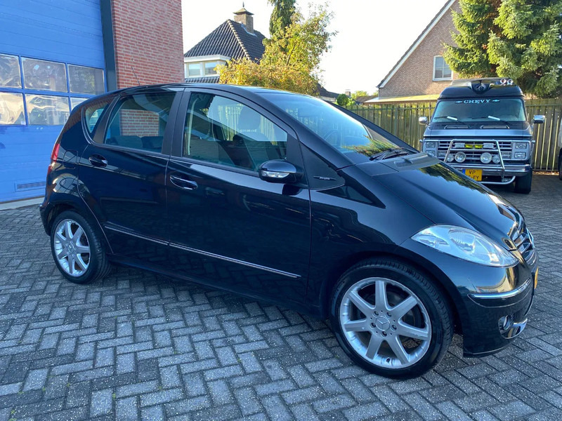 Mercedes-Benz A-Klasse 170 Automaat,Avantgarde. - Car: picture 2 Mercedes-Benz A-Klasse 170 Automaat,Avantgarde. - Car: picture 2