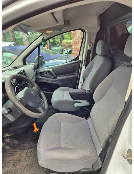 Small van Peugeot Partner 1.6 D: picture 10