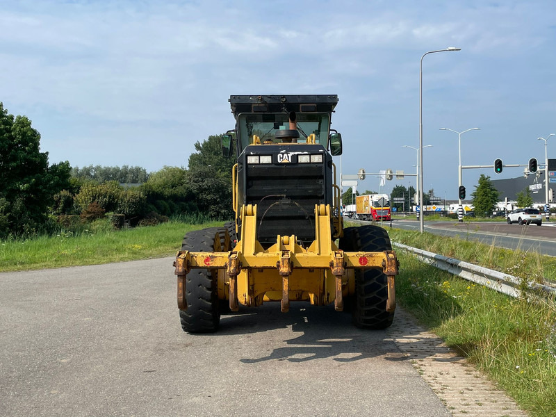Caterpillar 140GC (140G/140H/140K) - Grader: picture 4 Caterpillar 140GC (140G/140H/140K) - Grader: picture 4