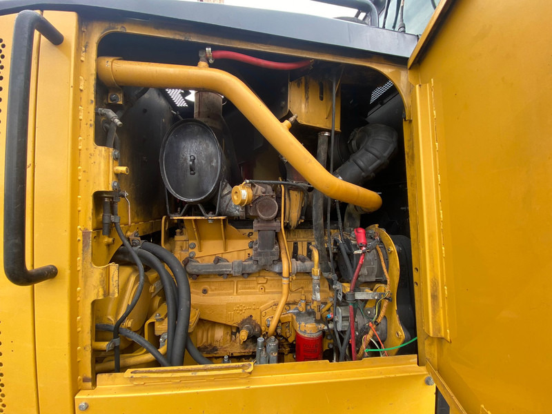 Grader Caterpillar 140M: picture 14
