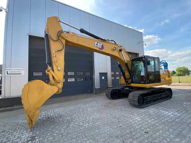 Caterpillar 320D3 - New export model Long Reach - Crawler excavator: picture 2 Caterpillar 320D3 - New export model Long Reach - Crawler excavator: picture 2