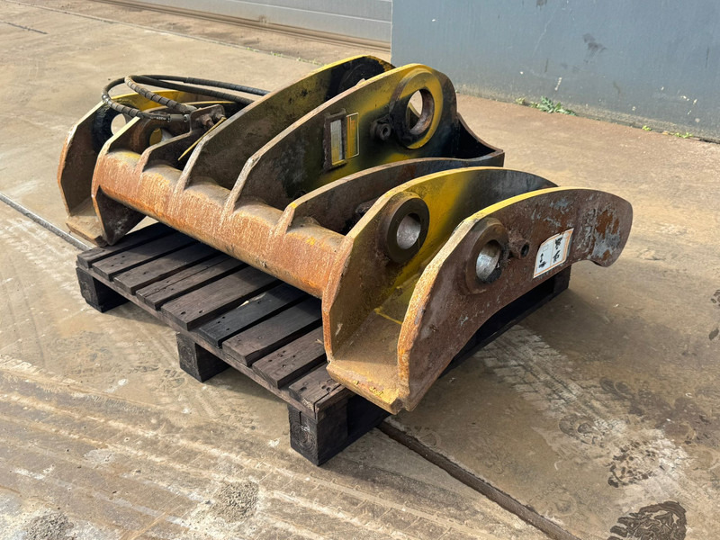 Caterpillar 950k 962 - Quick coupler: picture 3 Caterpillar 950k 962 - Quick coupler: picture 3