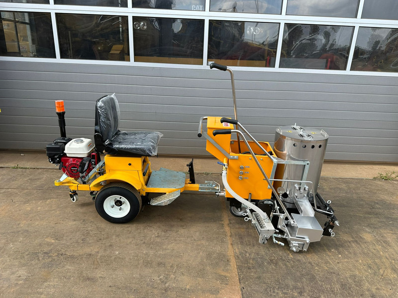 Giga power 860 Road Marking Machine - Asphalt machine: picture 5 Giga power 860 Road Marking Machine - Asphalt machine: picture 5