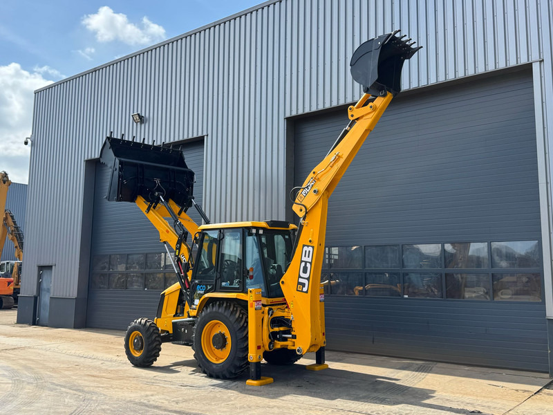 JCB 3DX 4x4 4-1 Bucket, Hammerlines - Backhoe loader: picture 3 JCB 3DX 4x4 4-1 Bucket, Hammerlines - Backhoe loader: picture 3
