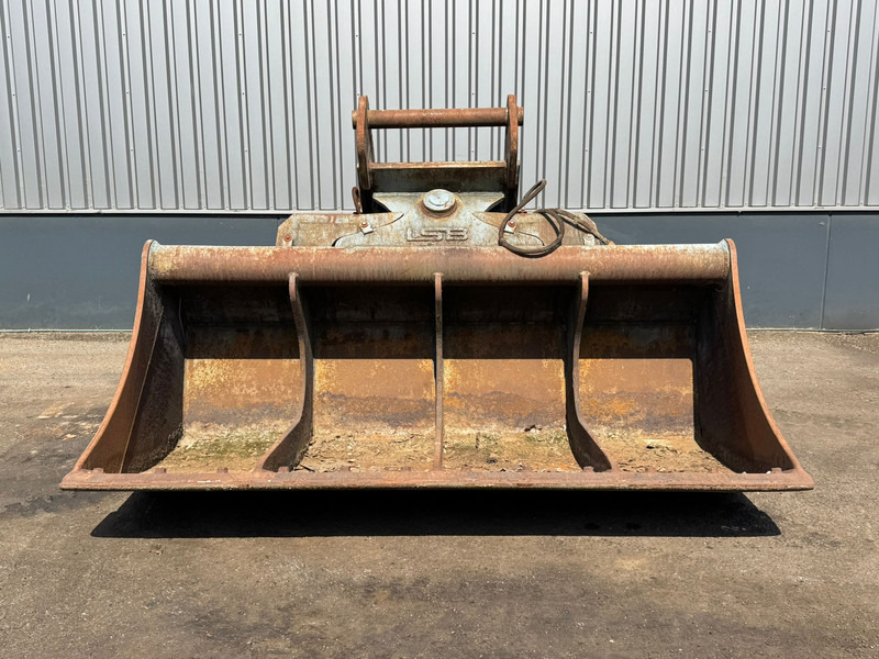 Lehnhoff Tilting Bucket ngt-3000 Lehnhoff HS40 - Bucket: picture 2 Lehnhoff Tilting Bucket ngt-3000 Lehnhoff HS40 - Bucket: picture 2