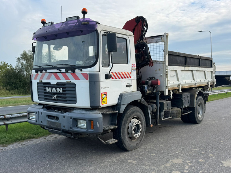 MAN 19.310 4x2 Kipper with HMF 1463K2 Crane - Tipper, Crane truck: picture 2 MAN 19.310 4x2 Kipper with HMF 1463K2 Crane - Tipper, Crane truck: picture 2
