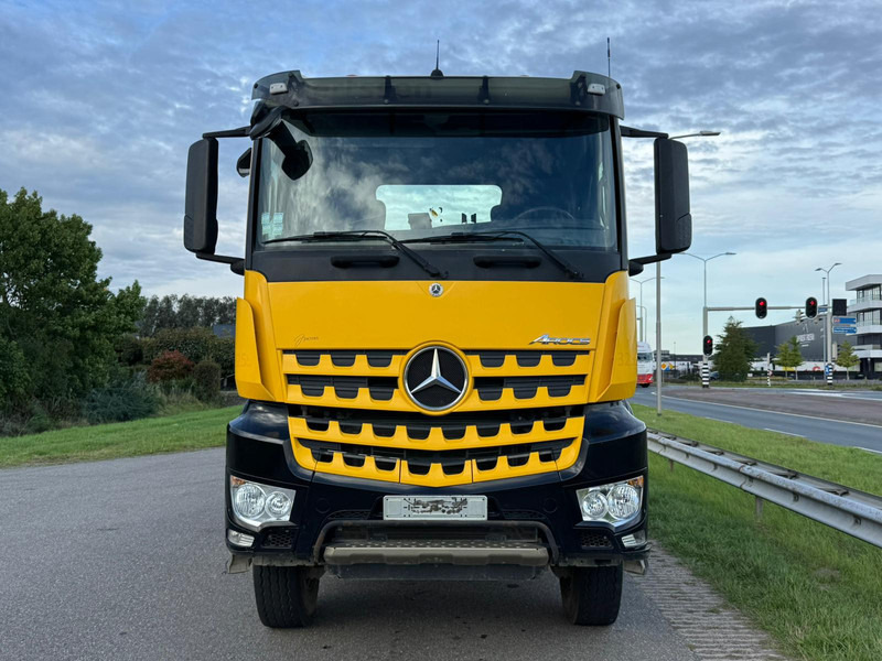 MERCEDESBENZ AROCS 3345 - Tractor unit: picture 4 MERCEDESBENZ AROCS 3345 - Tractor unit: picture 4