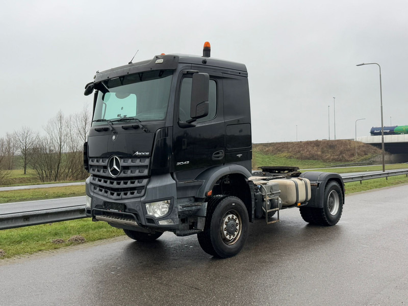 MERCEDESBENZ Arocs 2043 4x4 Tractor Head - Tractor unit: picture 1 MERCEDESBENZ Arocs 2043 4x4 Tractor Head - Tractor unit: picture 1