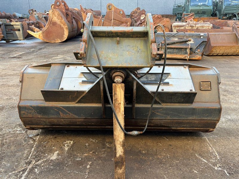 Verachtert Ngt4-220 tilting - Bucket: picture 4 Verachtert Ngt4-220 tilting - Bucket: picture 4