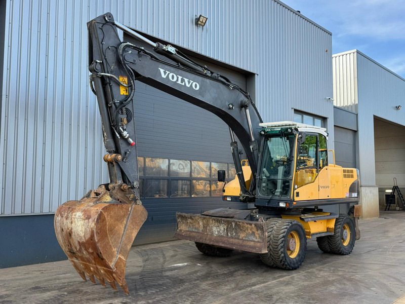 Volvo EW180C - Wheel excavator: picture 3 Volvo EW180C - Wheel excavator: picture 3