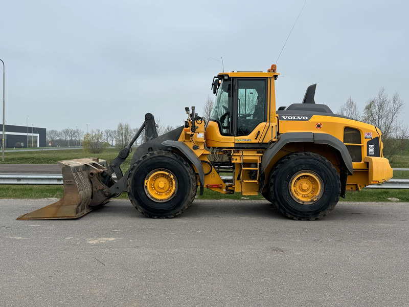 Volvo L110H - Wheel loader: picture 1 Volvo L110H - Wheel loader: picture 1