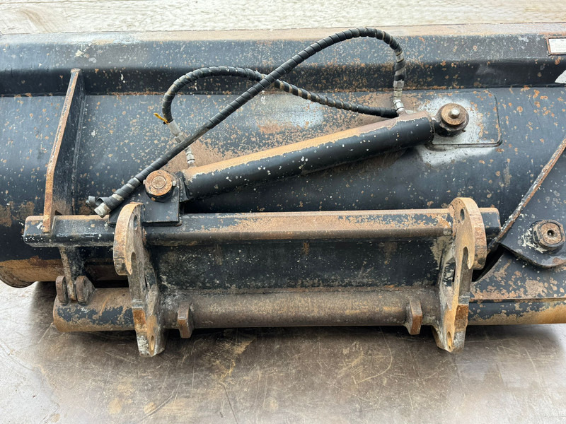 Bucket ZFE Side-Tilting bucket: picture 7 Bucket ZFE Side-Tilting bucket: picture 7