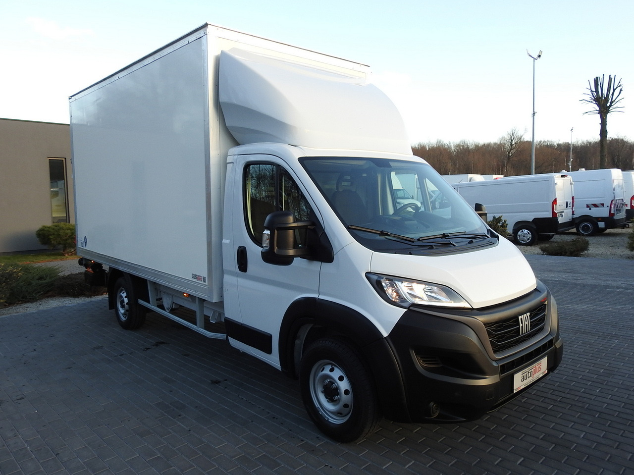 FIAT DUCATO BOX LIFT 8 PALLETS CRUISE CONTROL AIR CONDITIONING 180HP - Refrigerated van: picture 4 FIAT DUCATO BOX LIFT 8 PALLETS CRUISE CONTROL AIR CONDITIONING 180HP - Refrigerated van: picture 4