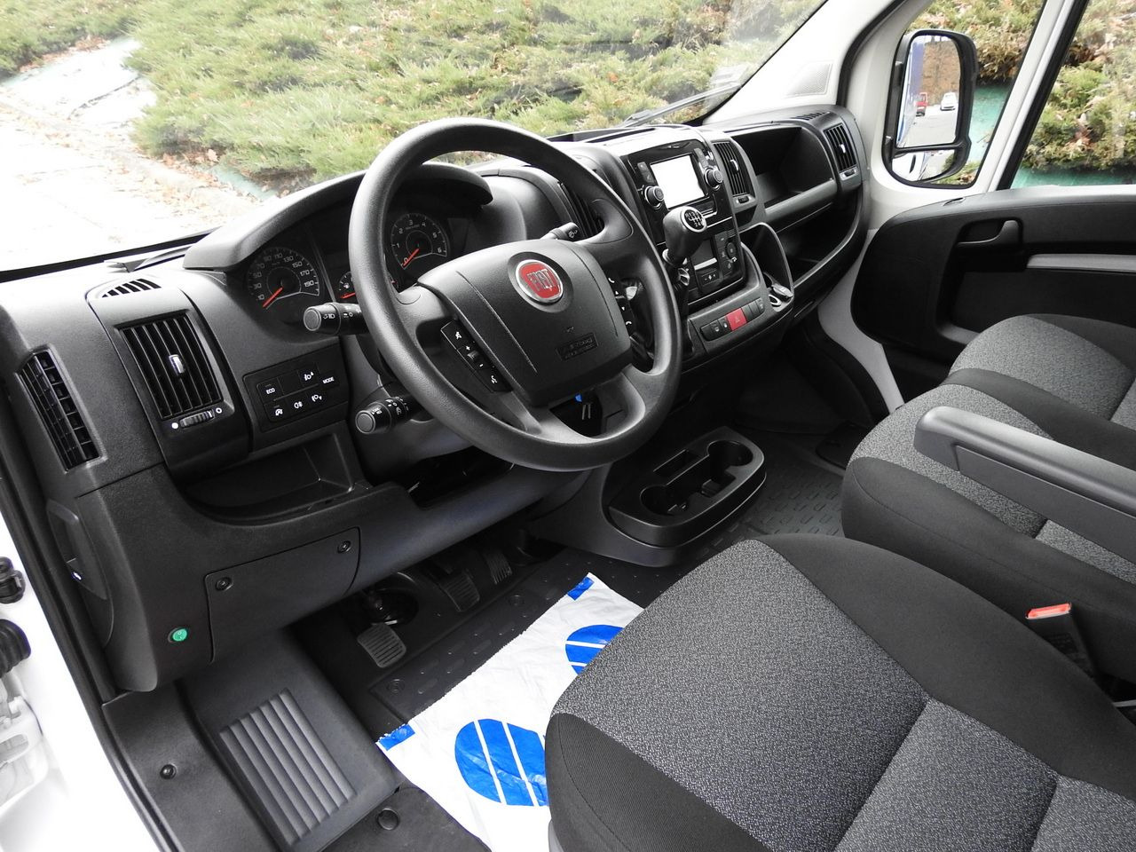FIAT DUCATO - Curtain side van: picture 2 FIAT DUCATO - Curtain side van: picture 2