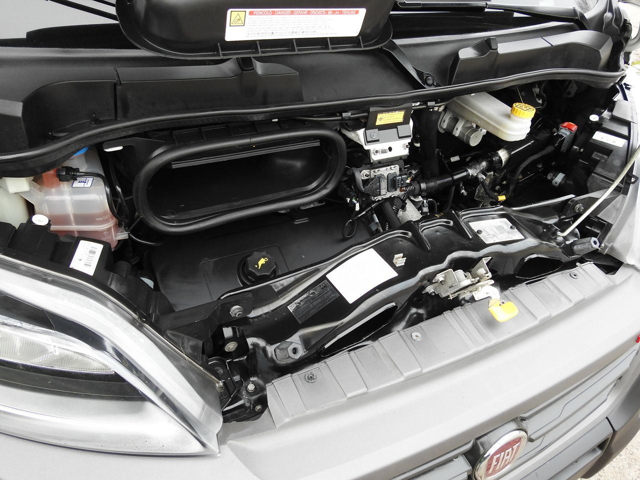 Curtain side van FIAT DUCATO TARPAULIN 10 PALLETS WEBASTO CRUISE CONTROL NAVIGATION AIR CONDITIONING 180HP: picture 25 Curtain side van FIAT DUCATO TARPAULIN 10 PALLETS WEBASTO CRUISE CONTROL NAVIGATION AIR CONDITIONING 180HP: picture 25