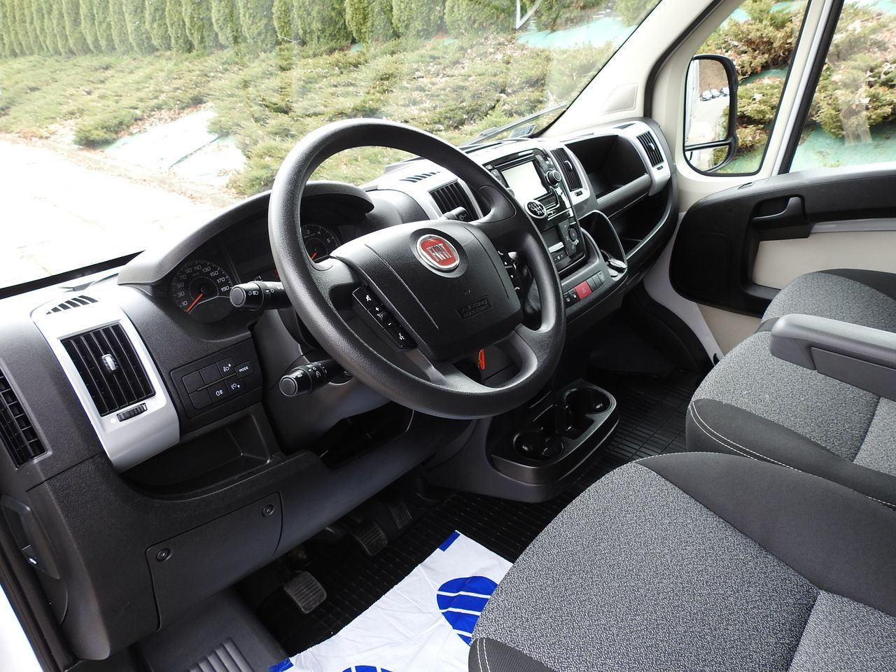 FIAT DUCATO TARPAULIN LIFT 8 PALLETS WEBASTO CRUISE CONTROL AIR CONDITIONING 150HP - Curtain side van: picture 2 FIAT DUCATO TARPAULIN LIFT 8 PALLETS WEBASTO CRUISE CONTROL AIR CONDITIONING 150HP - Curtain side van: picture 2