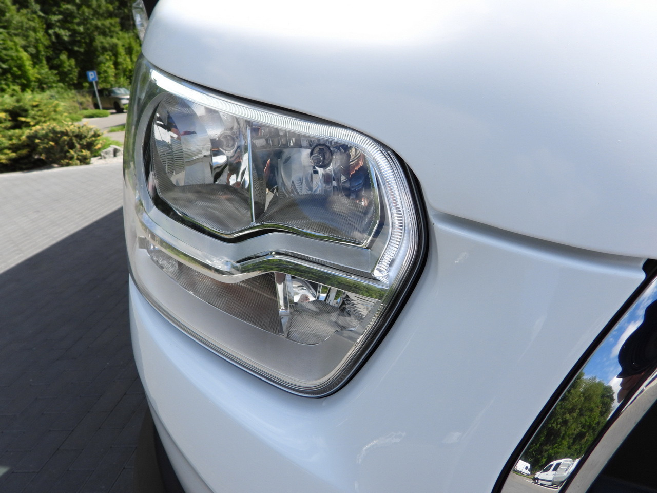 Box van FORD TRANSIT BOX LIFT 8 PALLETS CRUISE CONTROL LED LIGHTS TWIN WHEELS AIR CONDITIONING  130HP: picture 23