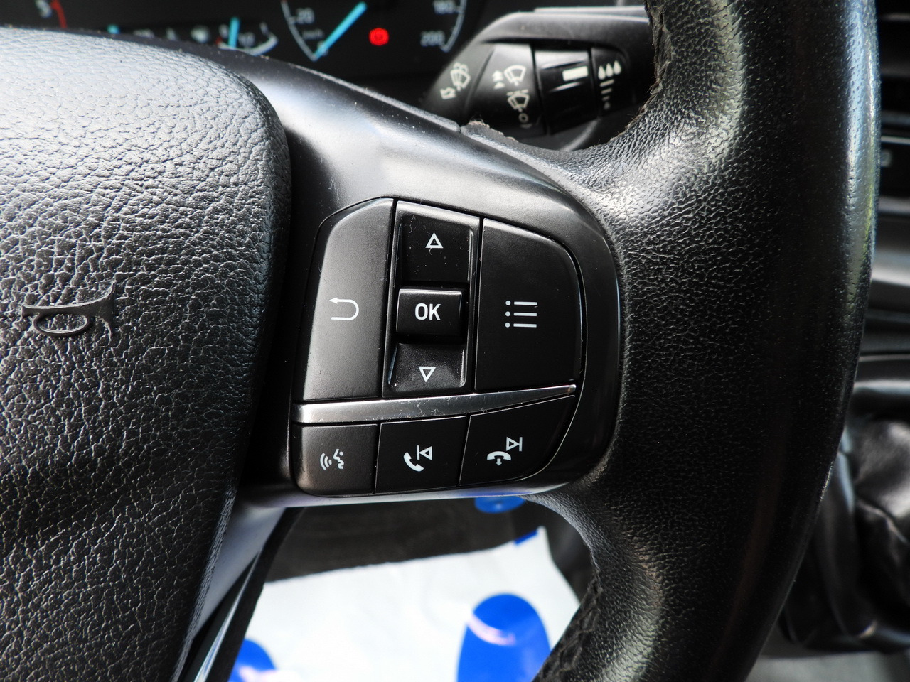 Box van FORD TRANSIT BOX LIFT 8 PALLETS CRUISE CONTROL LED LIGHTS TWIN WHEELS AIR CONDITIONING  130HP: picture 30