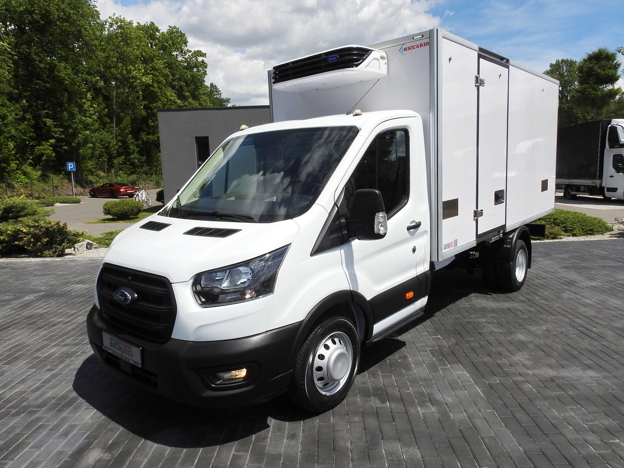 Refrigerated van FORD TRANSIT REGRIGERATOR BOX 0*C POWER SUPPLY 230V CRUISE CONTROL AIR CONDITIONING TWIN WHEELS  170HP: picture 20