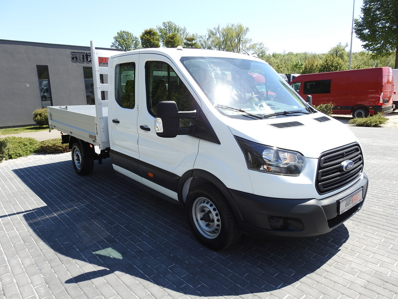 FORD TRANSIT STAKE BODY DOUBLE CABIN DOKA 7 SEATS AIR CONDITIONING 130HP - Combi van: picture 4 FORD TRANSIT STAKE BODY DOUBLE CABIN DOKA 7 SEATS AIR CONDITIONING 130HP - Combi van: picture 4