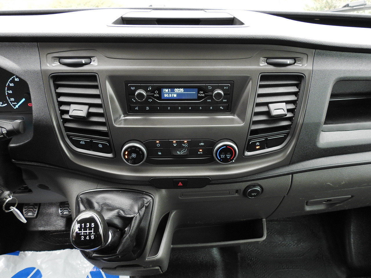 FORD TRANSIT TIPPER LED LIGHTS TWIN WHEELS AIR CONDITIONING  130HP leasing FORD TRANSIT TIPPER LED LIGHTS TWIN WHEELS AIR CONDITIONING  130HP: picture 37