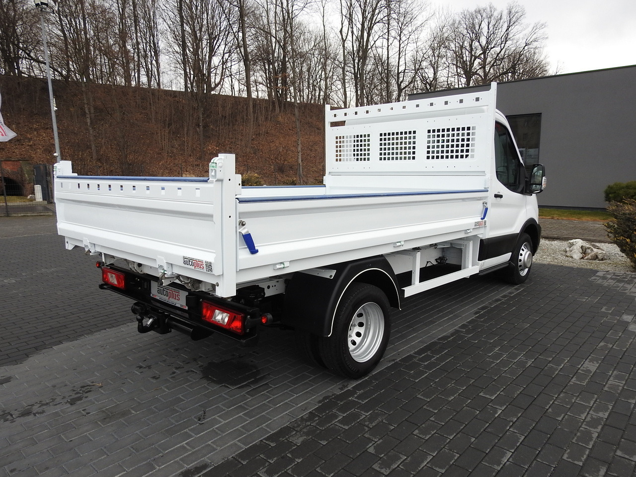 FORD TRANSIT TIPPER LED LIGHTS TWIN WHEELS AIR CONDITIONING  130HP leasing FORD TRANSIT TIPPER LED LIGHTS TWIN WHEELS AIR CONDITIONING  130HP: picture 12