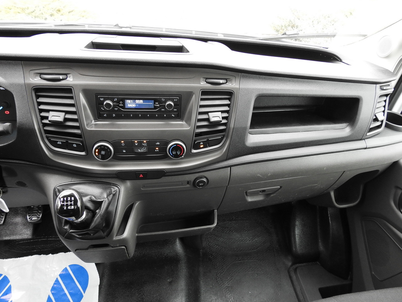 FORD TRANSIT TIPPER LED LIGHTS TWIN WHEELS AIR CONDITIONING  130HP leasing FORD TRANSIT TIPPER LED LIGHTS TWIN WHEELS AIR CONDITIONING  130HP: picture 30