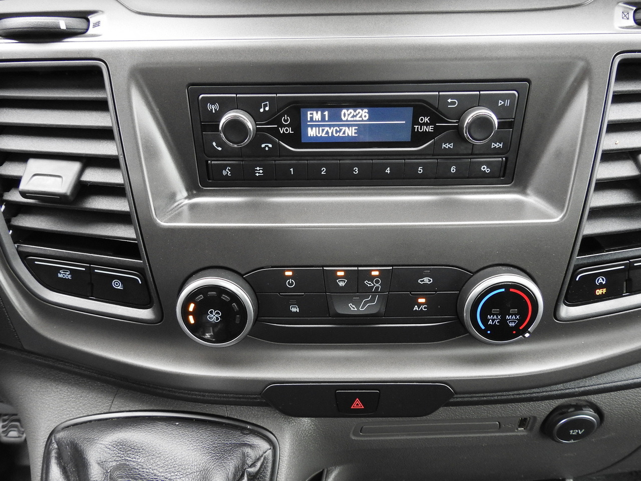 FORD TRANSIT TIPPER LED LIGHTS TWIN WHEELS AIR CONDITIONING  130HP leasing FORD TRANSIT TIPPER LED LIGHTS TWIN WHEELS AIR CONDITIONING  130HP: picture 38