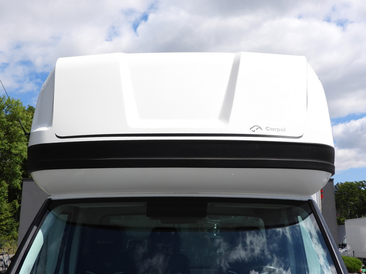 IVECO DAILY 35S18 TARPAULIN 10 PALLETS WEBASTO CRUISE CONTROL NAVIGATION LED LIGHTS AIR CONDITIONING  180HP leasing IVECO DAILY 35S18 TARPAULIN 10 PALLETS WEBASTO CRUISE CONTROL NAVIGATION LED LIGHTS AIR CONDITIONING  180HP: picture 15 IVECO DAILY 35S18 TARPAULIN 10 PALLETS WEBASTO CRUISE CONTROL NAVIGATION LED LIGHTS AIR CONDITIONING  180HP leasing IVECO DAILY 35S18 TARPAULIN 10 PALLETS WEBASTO CRUISE CONTROL NAVIGATION LED LIGHTS AIR CONDITIONING  180HP: picture 15