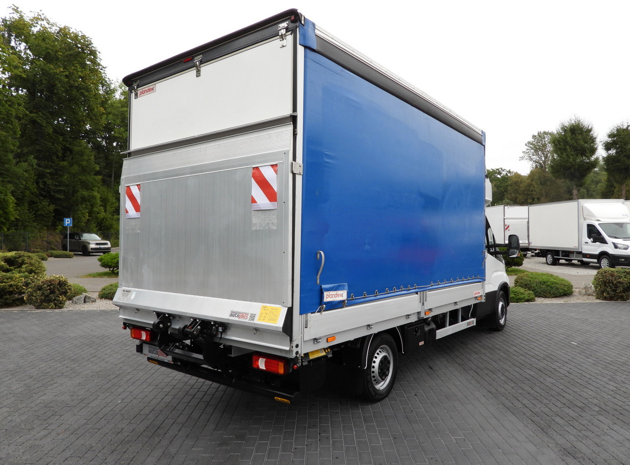 IVECO DAILY 35S18 TARPAULIN LIFT 8 PALLETS WEBASTO CRUISE CONTROL LED LIGHTS AIR CONDITIONING  180HP - Curtain side van: picture 3 IVECO DAILY 35S18 TARPAULIN LIFT 8 PALLETS WEBASTO CRUISE CONTROL LED LIGHTS AIR CONDITIONING  180HP - Curtain side van: picture 3