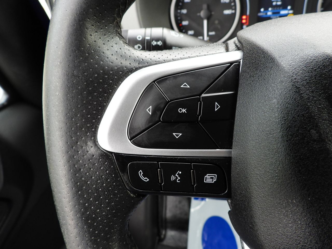 Curtain side van IVECO DAILY 35S21 TARPAULIN 10 PALLETS WEBASTO CRUISE CONTROL NAVIGATION LED LIGHTS AUTOMATIC TRANSMISSION HI-MATIC AIR CONDITIONING  210HP: picture 37