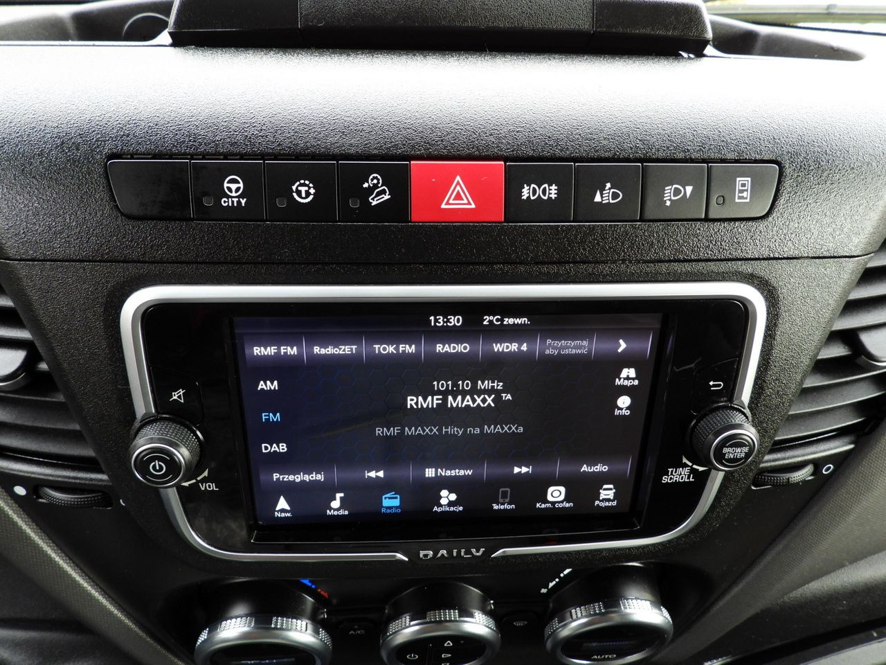 Curtain side van IVECO DAILY 35S21 TARPAULIN 10 PALLETS WEBASTO CRUISE CONTROL NAVIGATION LED LIGHTS AUTOMATIC TRANSMISSION HI-MATIC AIR CONDITIONING  210HP: picture 42