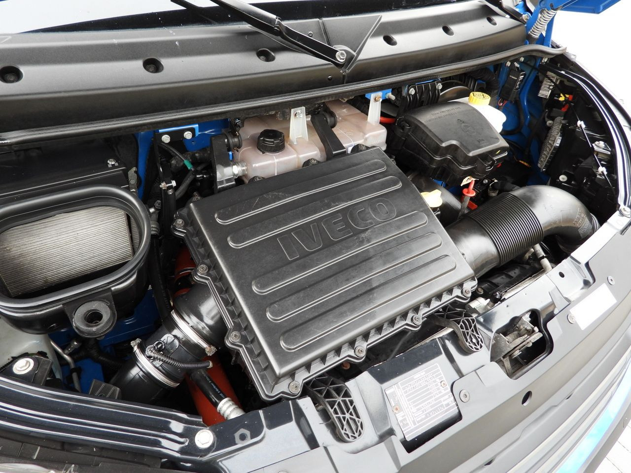 Curtain side van IVECO DAILY 35S21 TARPAULIN 10 PALLETS WEBASTO CRUISE CONTROL NAVIGATION LED LIGHTS AUTOMATIC TRANSMISSION HI-MATIC AIR CONDITIONING  210HP: picture 31