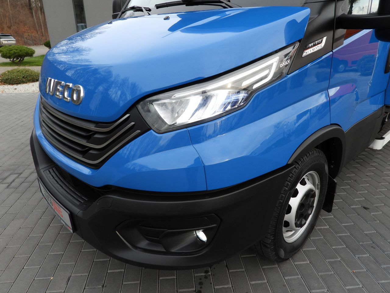 Curtain side van IVECO DAILY 35S21 TARPAULIN 10 PALLETS WEBASTO CRUISE CONTROL NAVIGATION LED LIGHTS AUTOMATIC TRANSMISSION HI-MATIC AIR CONDITIONING  210HP: picture 19